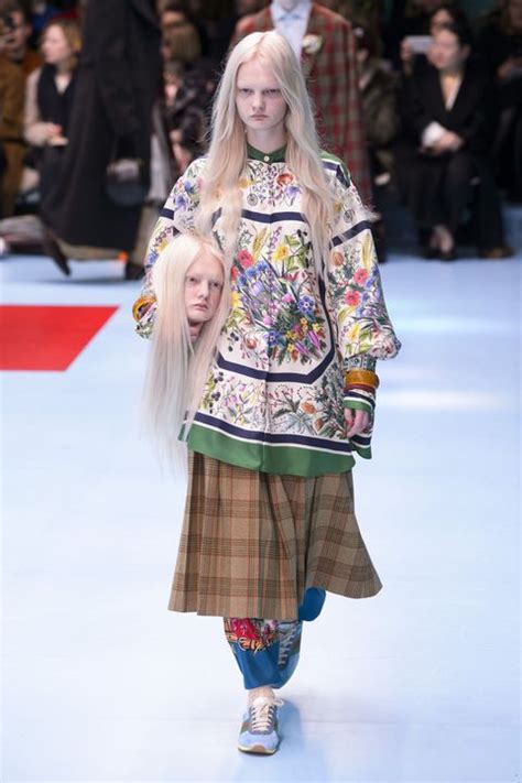 sfilata gucci 2018 camera asettica|La sfilata di Gucci a Milano per l'autunno inverno 2018 2019.